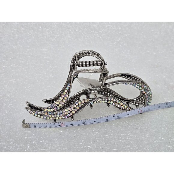 Silver Rhinestone Heart Wave Hair Claw Clip For Women - Picture 3 of 3